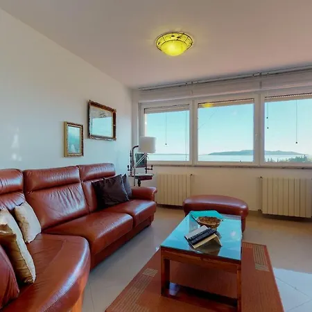 Luppo Apartman Ičići