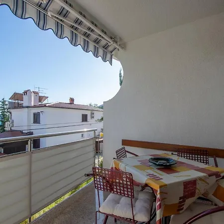 Apartment Luppo Icici